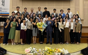 윤 진 교수 정년퇴임예배 및 퇴임식 섬네일 파일